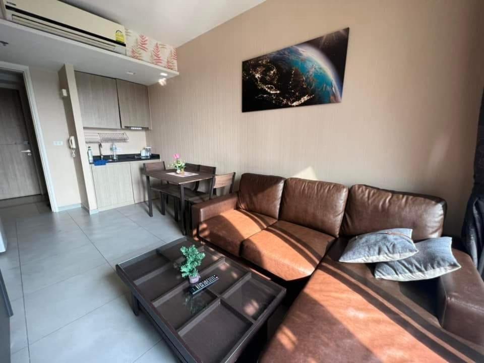 Unixx Condo Pattaya Near Walking Street ภายนอก รูปภาพ