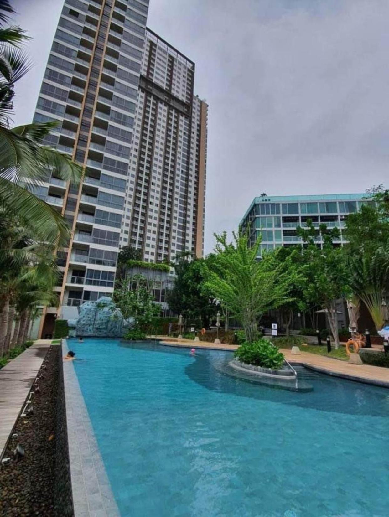 Unixx Condo Pattaya Near Walking Street ภายนอก รูปภาพ